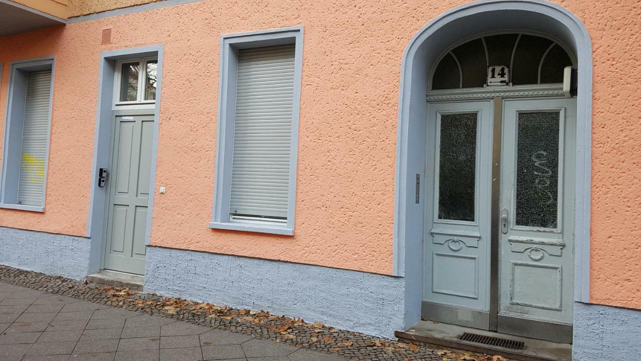 Studio Apartment For 3 柏林 外观 照片