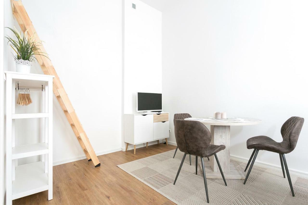Studio Apartment For 3 柏林 外观 照片