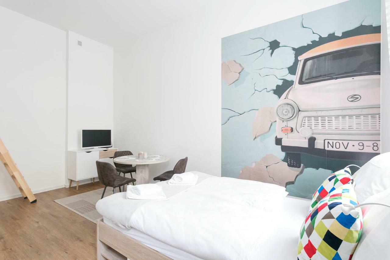 Studio Apartment For 3 柏林 外观 照片